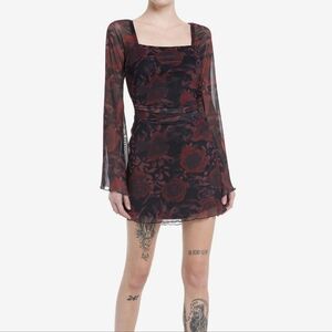 Hot Topic/ Cosmic Aura Dark Rose Bell Sleeve Dress- Size 3x